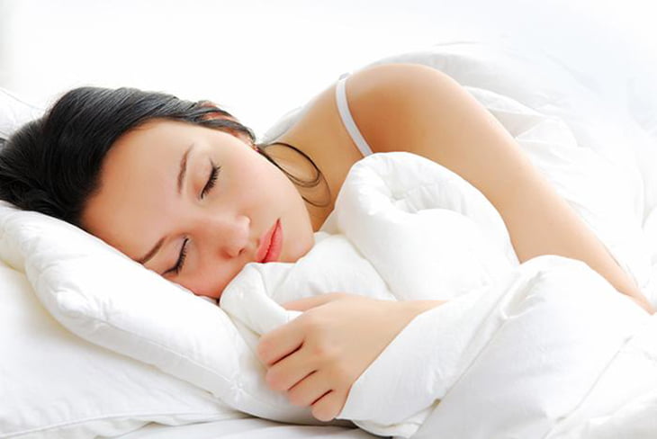 Chế độ ngủ đêm trên máy lạnh là gì? Có tác dụng thế nào với sức khỏe?